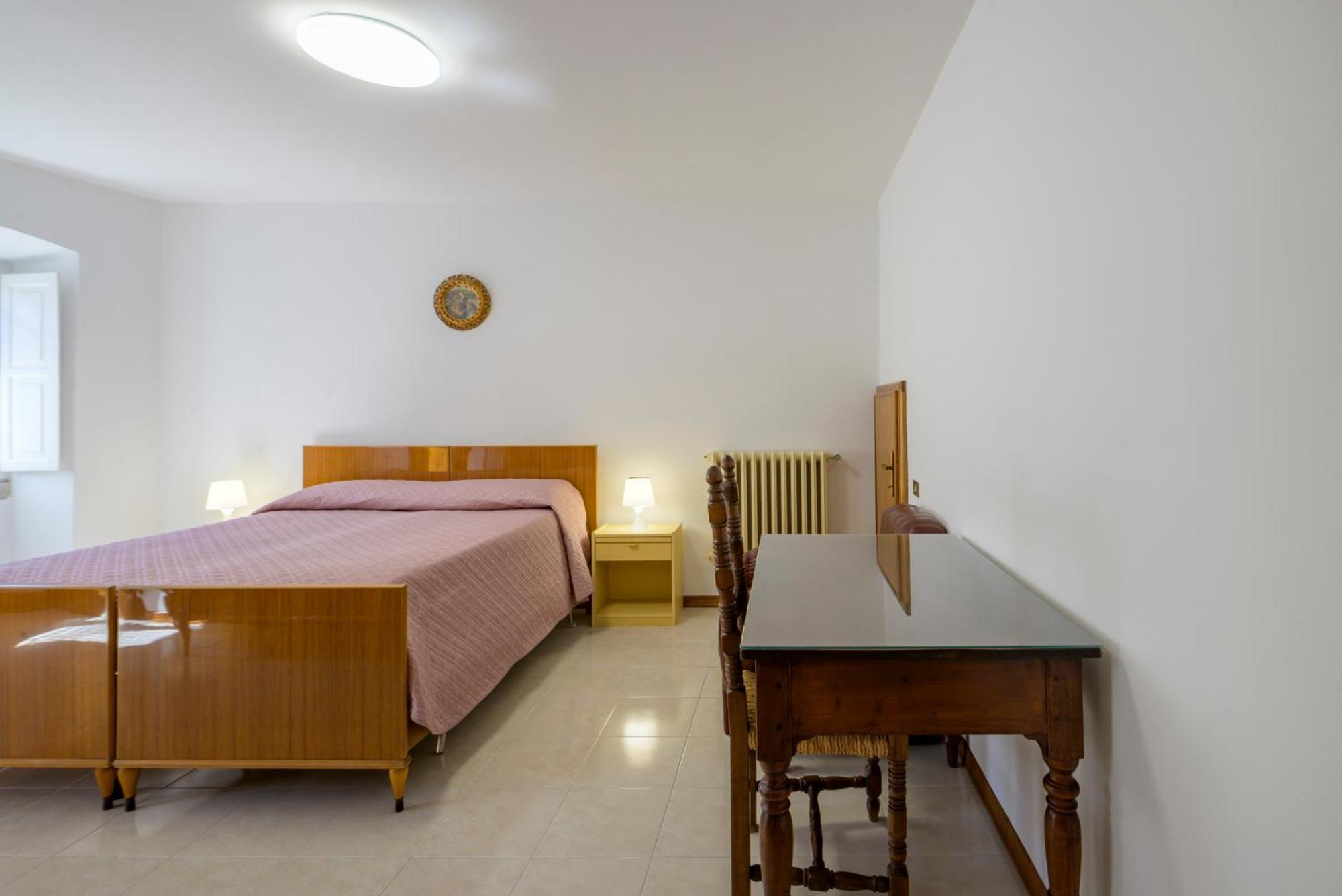 Via Mazzini 23A Daire Gubbio Dış mekan fotoğraf
