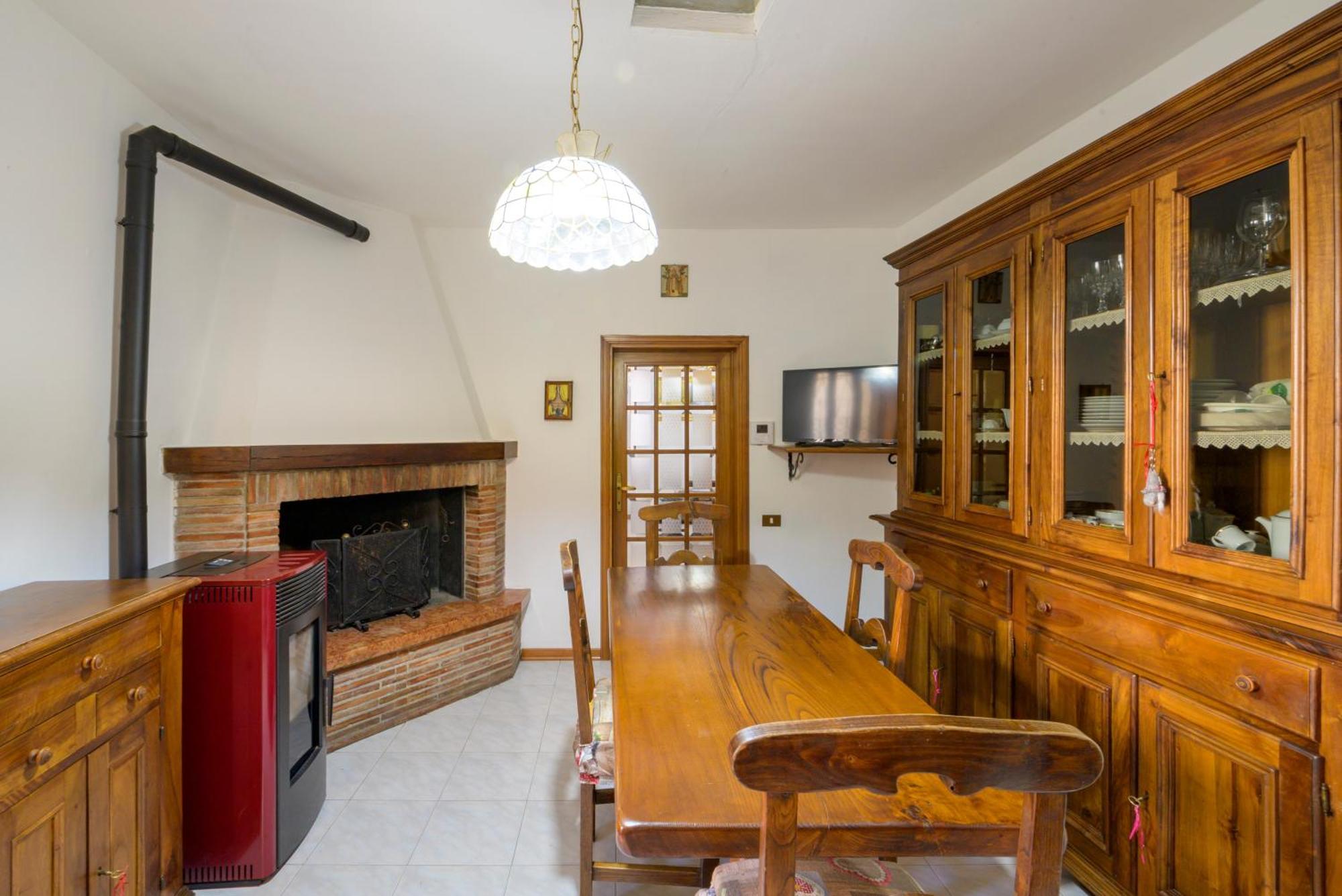Via Mazzini 23A Daire Gubbio Dış mekan fotoğraf