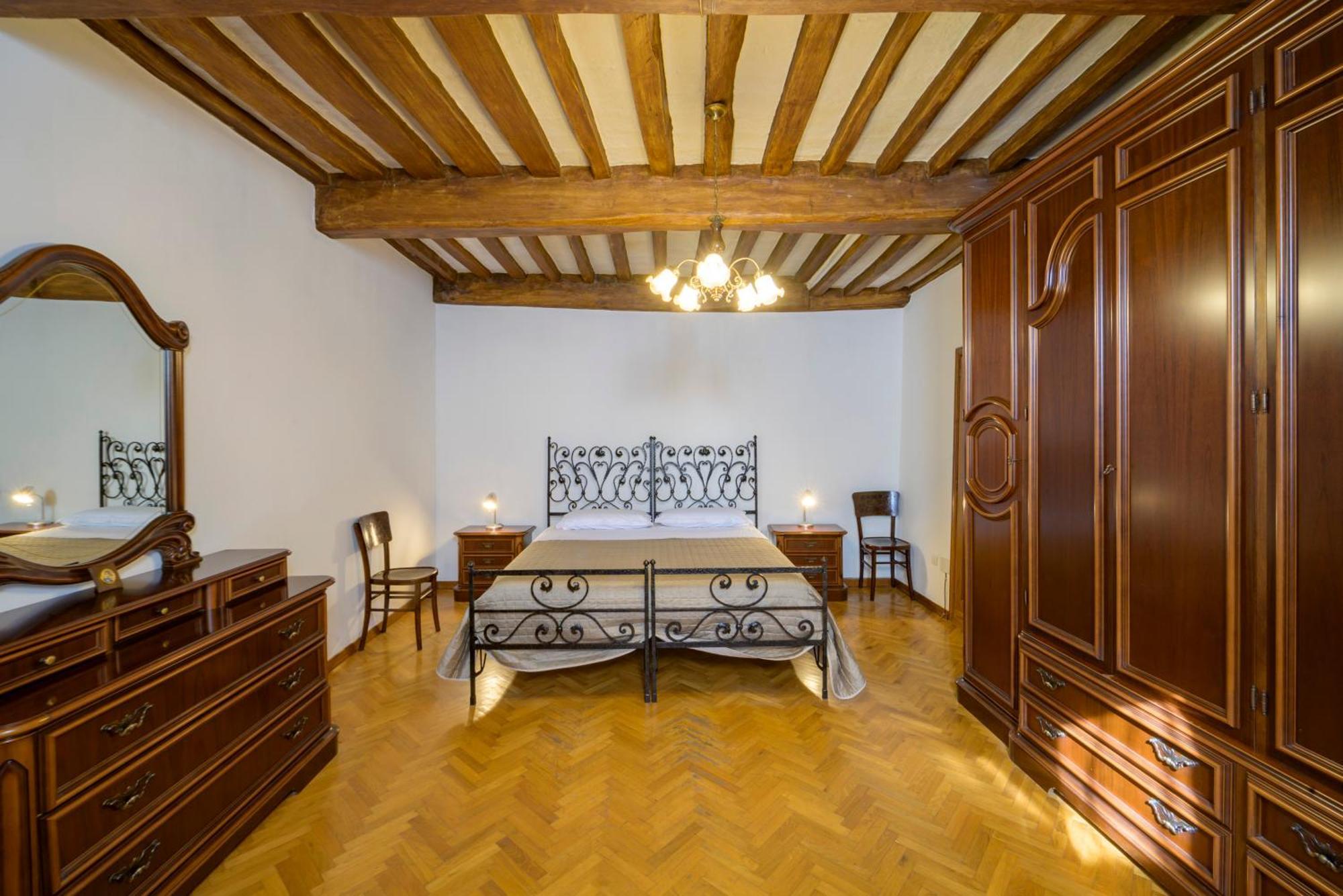 Via Mazzini 23A Daire Gubbio Dış mekan fotoğraf
